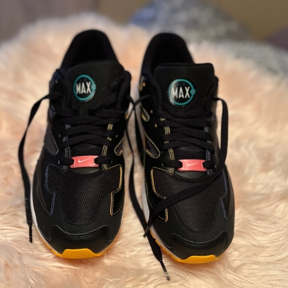 Nike Air max2 Light unisex Size 12 size 10.5 Black and white - Picture 3 of 6